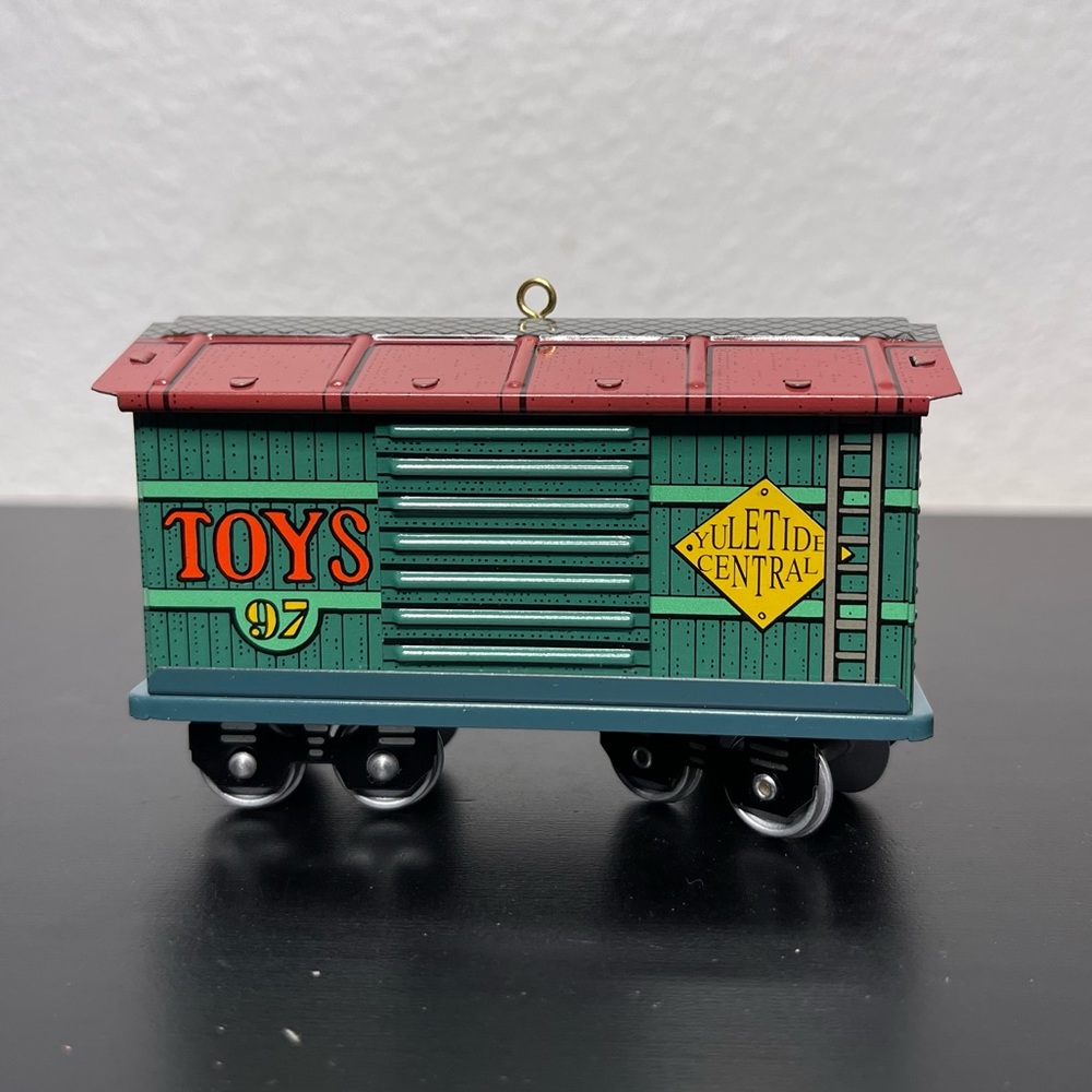 Vintage Hallmark Keepsakes Metal Box Train Car‎ With Sliding Doors 1997